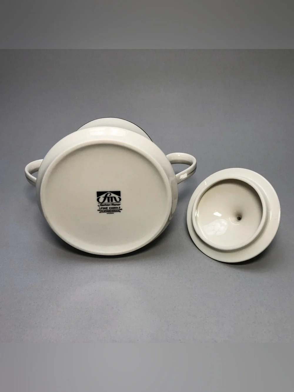 Fashion Manor Fine China Platinum Herald Sugar Bowl w/lid & Creamer Pitcher Set
